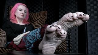 Looking At Them Makes You Horny - Full Movie