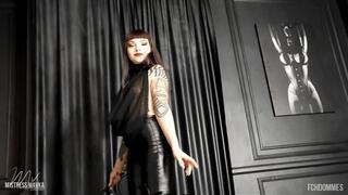 Opportunity to clean Mistress Mavka boots POV