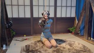 yl56-The girl was gagged and tightly bound.