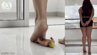 Giantess11