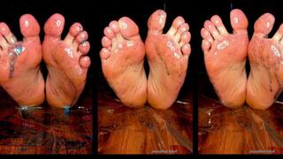 4 Minute All Soles Slow Motion BBW Oily Foot Worship POV - Watch as The Glitter and Oil Shimmer All Over My Big Wide Wrinkled Soles and Perfectly Pedicured Toes While I Sit in My Tight Black Leggings - No Talking – SweetFootWork