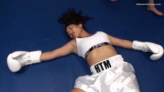 Who's the Jobber? Ashlee vs Denise Boxing - Complete ( WindowsMedia )
