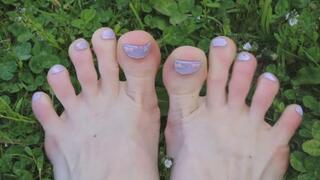 Cute Painted Nails Playing with Nature