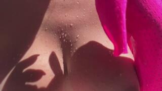 A bounce of sexy momento with Artemisia Love….