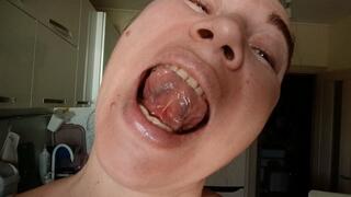 My viens on my dirty tongue a