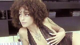 Smoking Hot Lips Model Lorena Marlboro Red 100's Video 0014