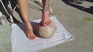 You're not going to look at the ball, you're going to look at my feet