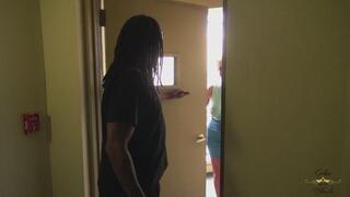 Mr Majic Rescues DD White So She Rewards Him The Best Way
