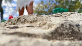 Giantess Crushes Dinos and Throws Them Off Ledge