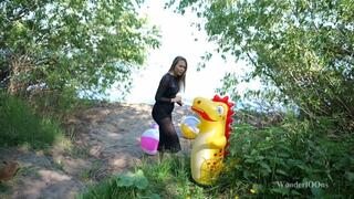 Dont leave inflatable toys on my beach **4K**
