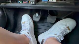 Glued to my clutch CUSTOM MP4