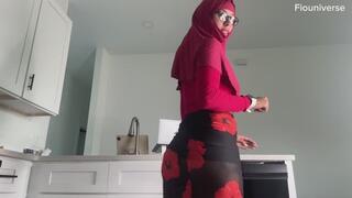 Role play : stepmmoma teaches you sexy things
