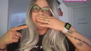 Loud Honks & Deep Picks | Sexy Blonde Emergency Dispatcher’s Secret 5AM Nose Cleaning Ritual