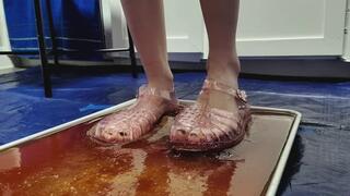 Neko Chan's Jellies Trapped in Jelly