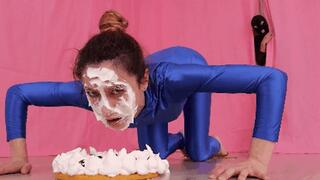 Cake catastrophe: Stella’s worst day ever ( 1 PART )