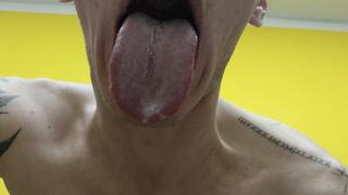 Giant Sloppy Saliva Kisses & Cum