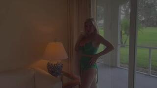 HOTWIFE HOTEL HOOK UP FULL MOVIE 30 mins