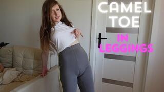 I am showing my cameltoe in leggings