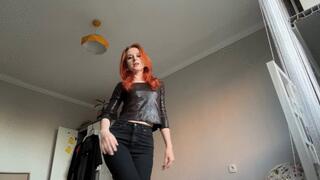 Strip, tease and play!