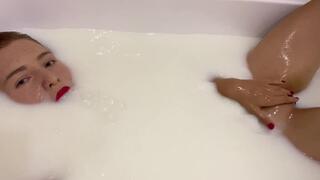 Masturbation in Milky Bath! Dive and Make Bubbles!