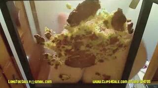 Cakes Go Smoosh