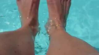 Cute Feet Pool Day!!!!!!!!!!!!