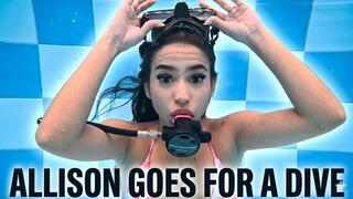 ALLISON GOES FOR A DIVE - UNDERWATER MASK FLOOD AND MASKLESS SCUBA