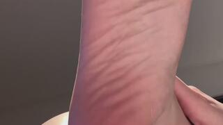 Pure Foot Sole Wrinkle Brainwashing