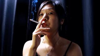 Chinese women smoking 4K