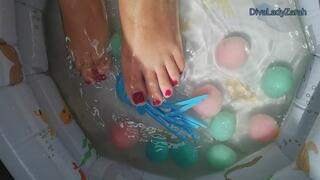 WATER FEET - SUMMER SPECIAL (DIVALADYZARAH)