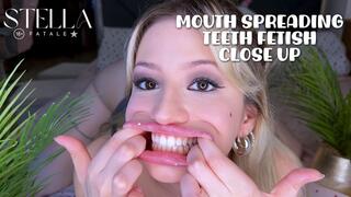 Extreme MOUTH Spreading TEETH Fetish Closeup Plump LIPS