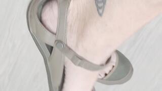 Flexing while wait at doctor