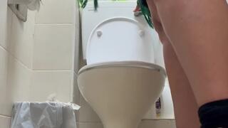 Wartime Work Piss Compilation | Brazilian BBW MILF Emergency Dispatcher Relief