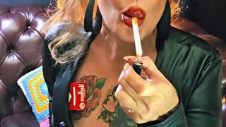 Hanging – Leather-clad goddess in a ponytail – Hands-free – Marlboro Red 100