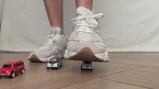 Giantess Destroys Tiny Cars Under Her New Balance Sneakers — They Can't Escape Her!