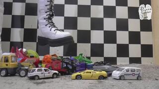 Toy Stuff under Christins Winter Boots floor view