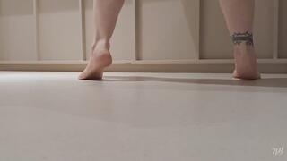 Dancing Bare Feet with Retro Jazz Music