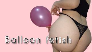 While inflating a balloon, I ended up twerking on top of it !