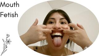 I open my mouth wide, play with my tongue..