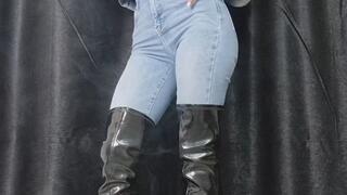 SMOKE, CRAVING & SENSUAL MOVES – Denim Goddess Lost in Addiction