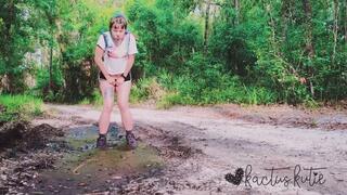 i have to pee, but i'm stuck in the mud