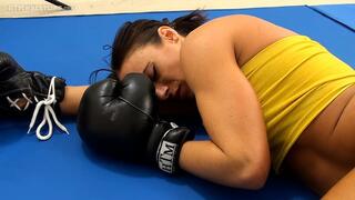 Jennifer Thomas vs Duncan Boxing Remastered (720) 2011