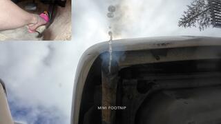 Bratty Polluter Princess – Mimi Burns Gas Because She Can – Revving, Idling Tailpipe PiP