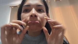 the smell of my lips