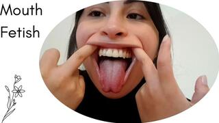 I play with my tongue and open my big mouth for you..