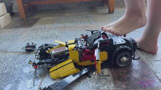 Sneaker-Girl Ella - Oldtimer ToyCar