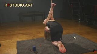 Mandy - Incredible Flexible Cutie in Extreme Kneeling Strappado Dice Game (FULL HD MP4)