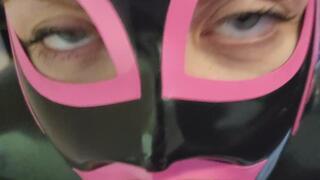 Facial Friday taking a huge cum shot on my face