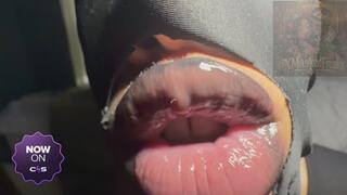 Come Watch Me Work My Beautiful Big Lips