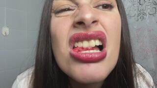 Mouth Worship - Biting, Chewing & Crushing Colorful Gummies